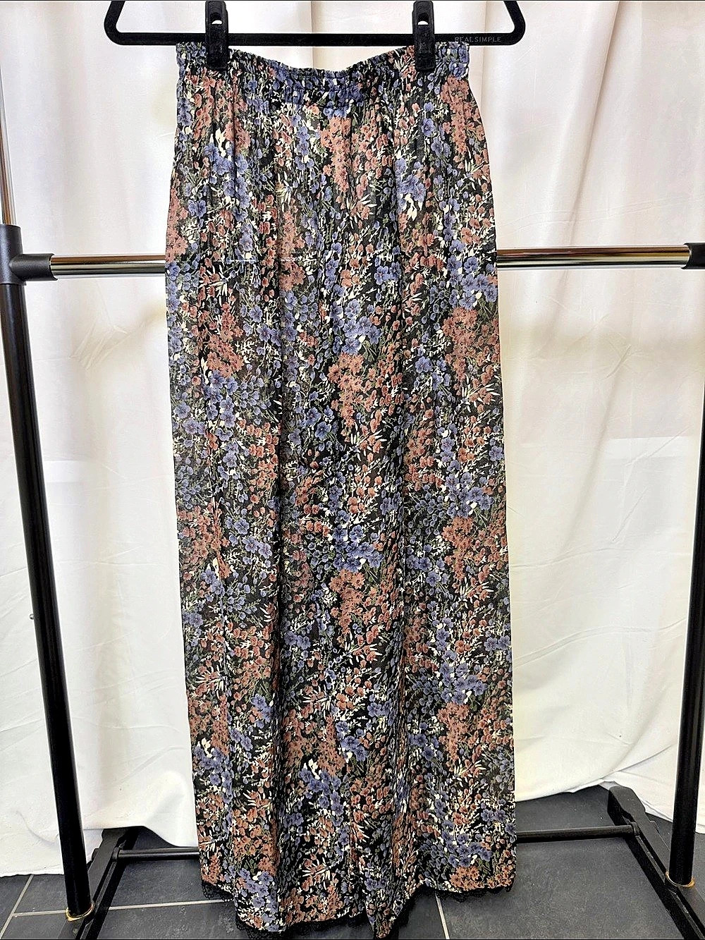Rona Vintage Women’s bohemian style wide leg sheer palazzo pants floral size M
